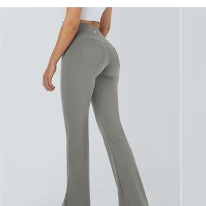 *Bundle of 2* 1 Black pair, 1 Grey pair HALARA Women's Yoga Pants